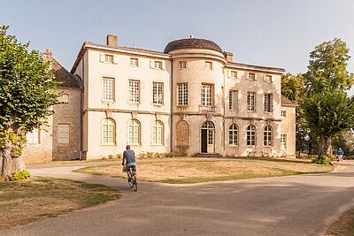 Meeting at Les Castels Le Château de l’Epervière campsite