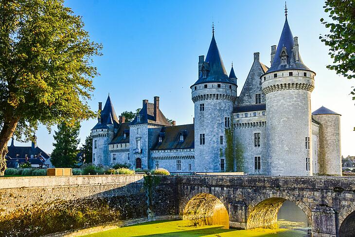 Château de la Loire, à proximité du camping Les Castels Les Bois du Bardelet Château de la Loire, à proximité du camping Les Castels Les Bois du Bardelet