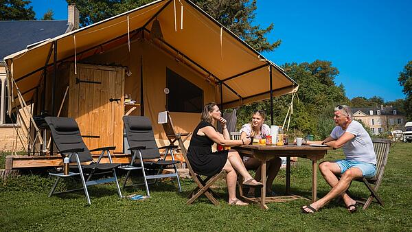 Glamping: glamorous camping in France