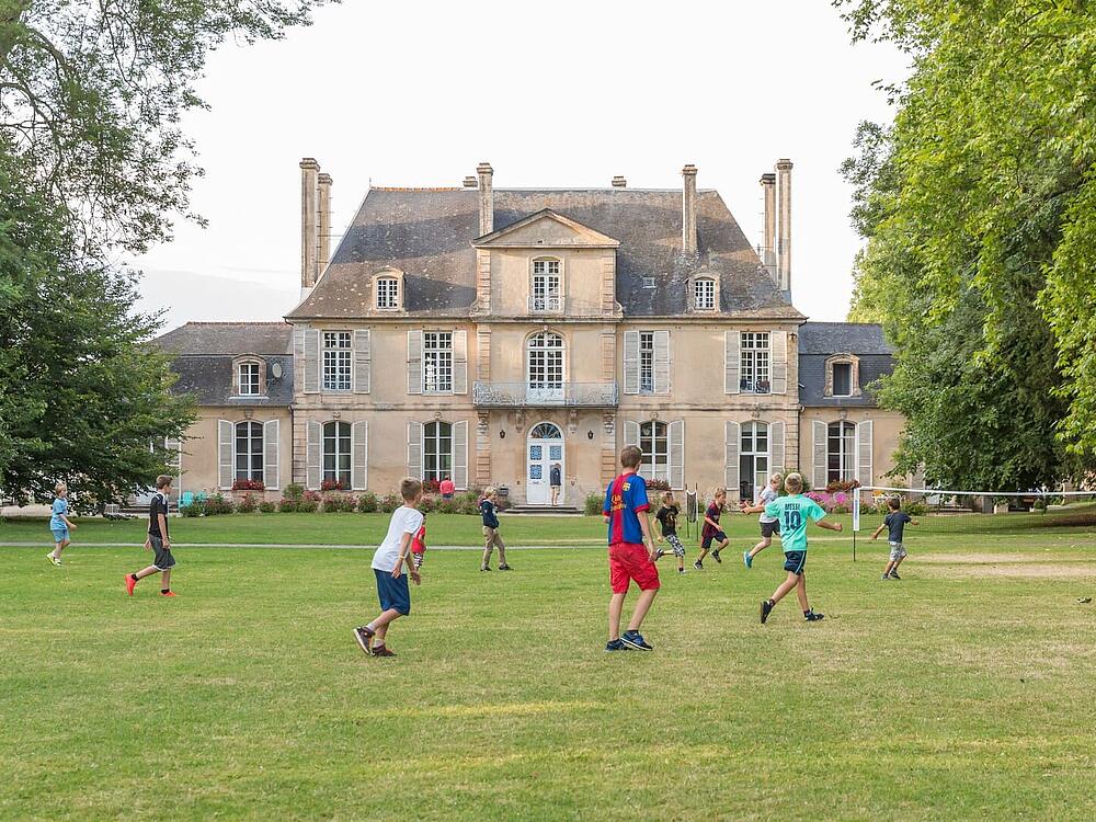 Campsite Castel Camping Château de Martragny Martragny Normandy 6