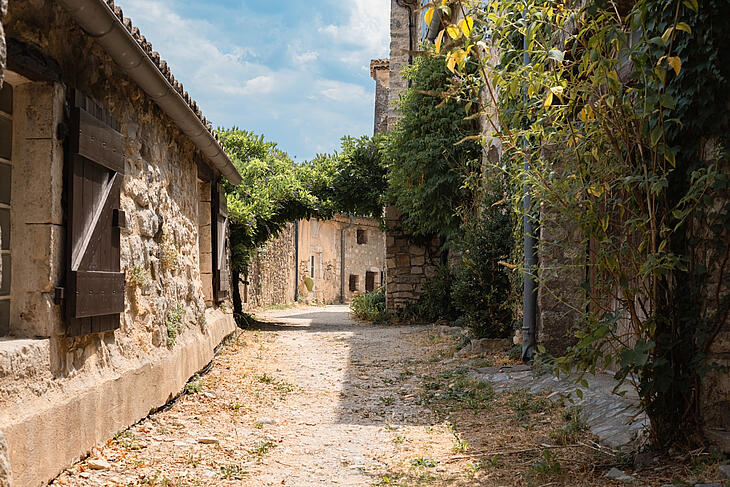 Le village de Lagorce, à découvrir pendant vos vacances en camping au Domaine de Sévenier