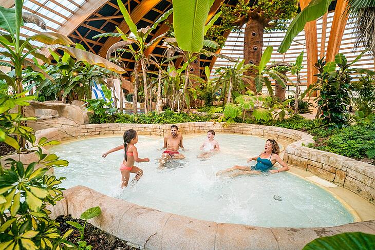 Dôme parc aquatique Les Ormes en Bretagne