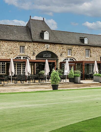 The History of Domaine des Ormes, Domaine & Resort