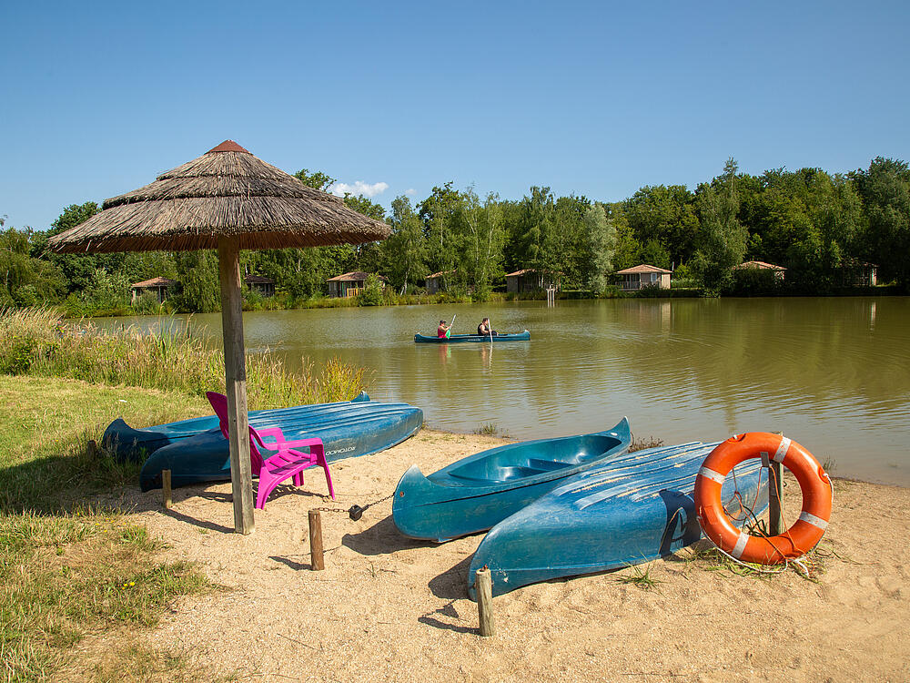 Campsite Castel Camping Les Bois du Bardelet GIEN Centre-Loire Valley 2