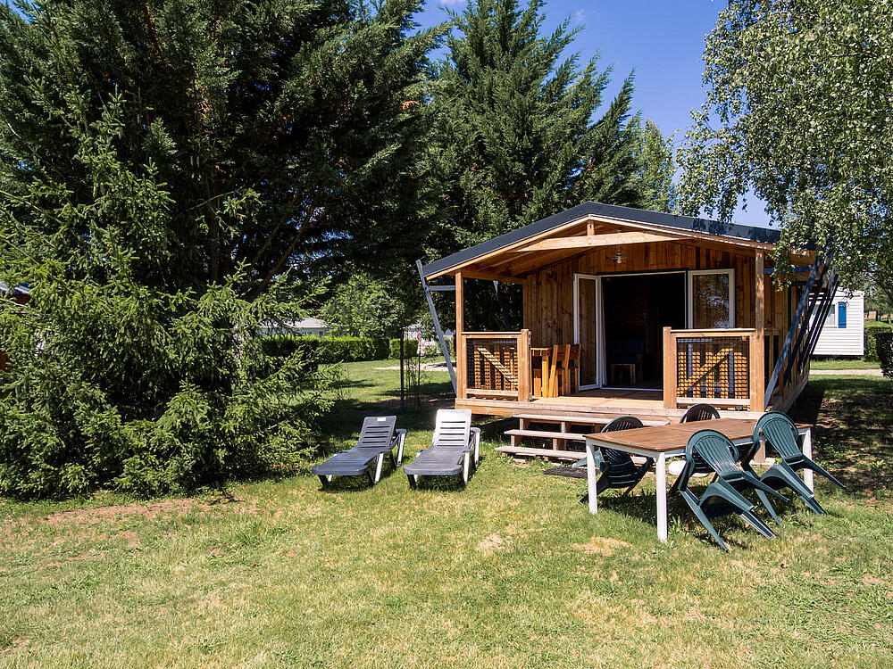 Campsite Castel Camping Château de Poinsouze BOUSSAC - BOURG New Aquitaine 4