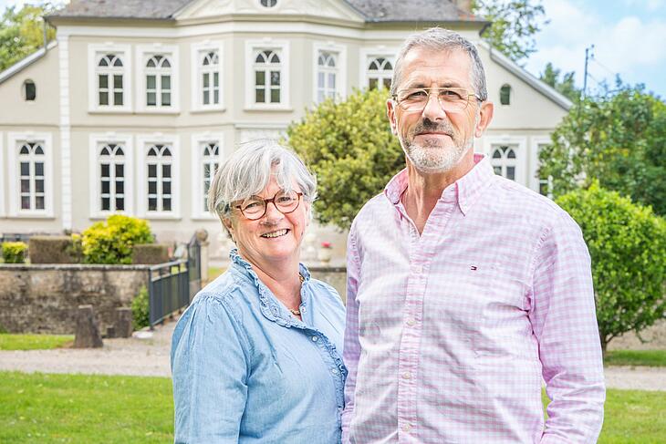 Sophie et Frédéric Mancho, propriétaires du Domaine de la Bien-Assise Sophie et Frédéric Mancho, propriétaires du Domaine de la Bien-Assise