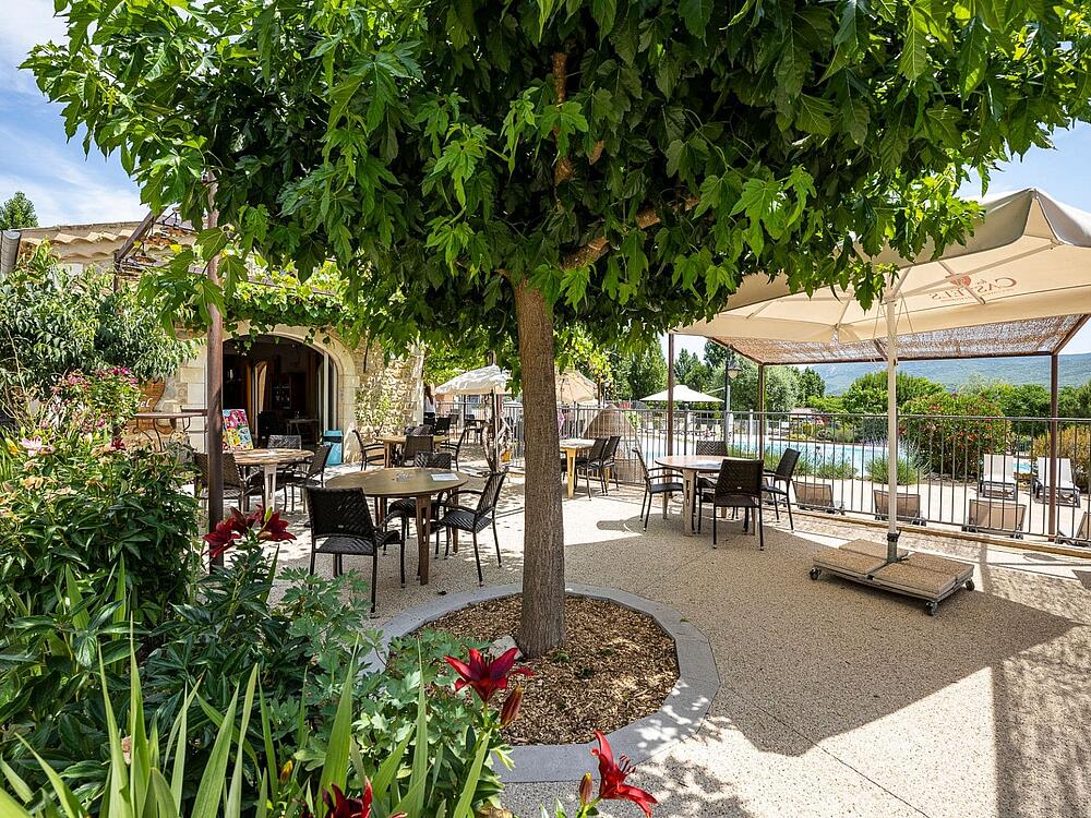 Campsite Castel Domaine de Sévenier & Spa LAGORCE Auvergne-Rhône-Alpes 17