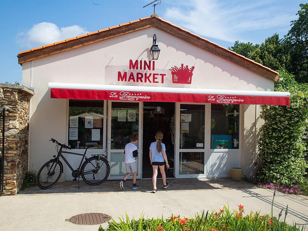 Campsite Castel Camping La Garangeoire Saint Julien des Landes Pays de la Loire 22