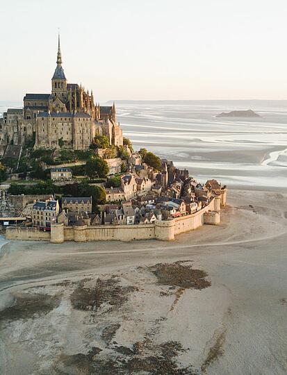 Visiting the Mont-Saint-Michel Bay from the Normandy side: our favourite places to discover