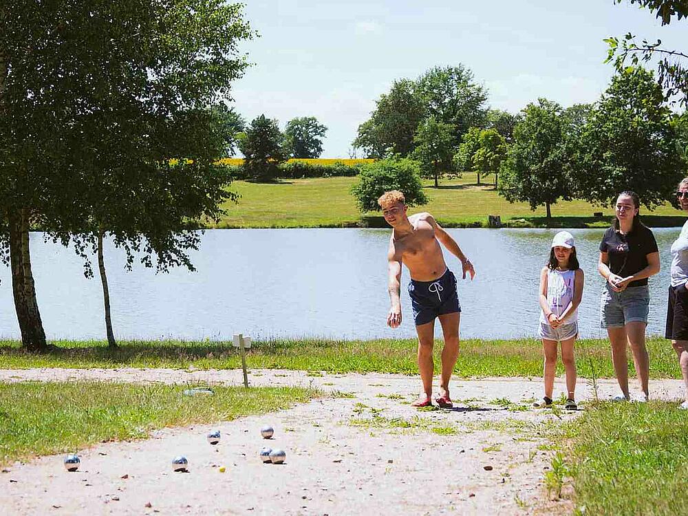 Campsite Castel Camping Château de Poinsouze BOUSSAC - BOURG New Aquitaine 7