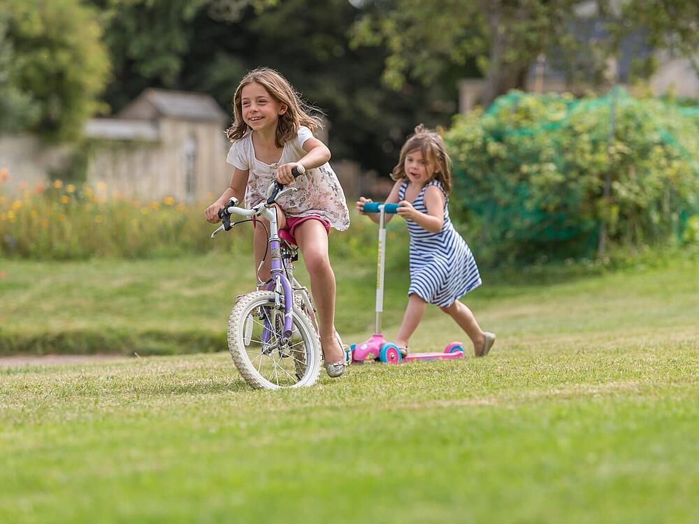 Campsite Castel Camping Château de Martragny Martragny Normandy 9