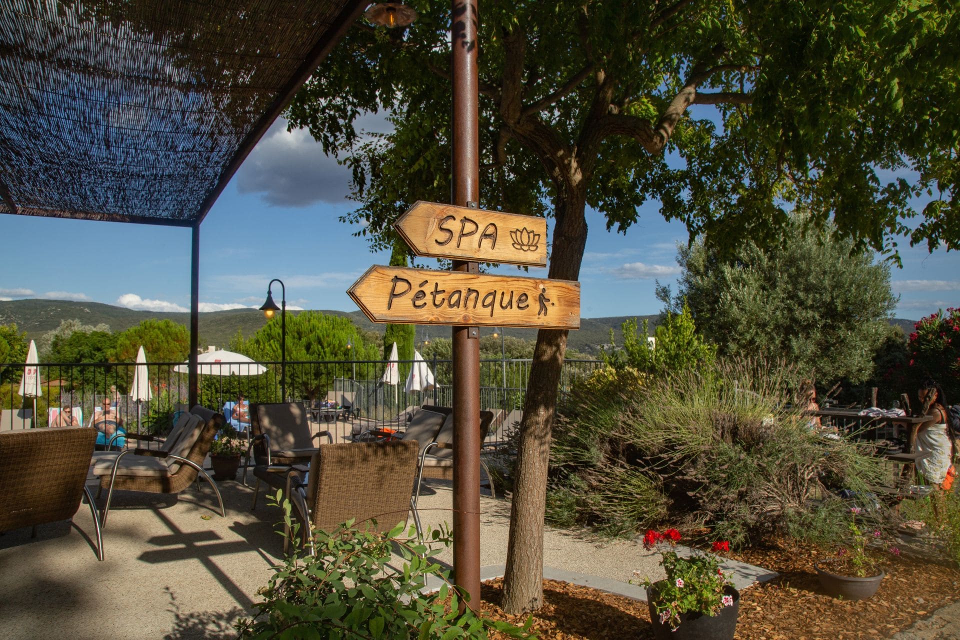 Campsite Castel Domaine de Sévenier & Spa LAGORCE Auvergne-Rhône-Alpes 14